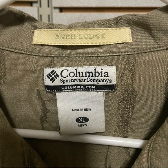 Men’s Columbia Short Sleeve Button Up Shirt XL River Lodge Fish Palm Trees EUC - Picture 3 of 6